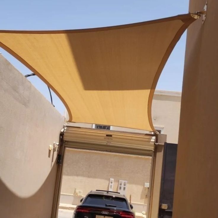 تركيب المظلات