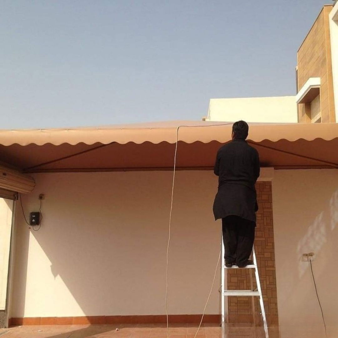 المظلات الخارجية