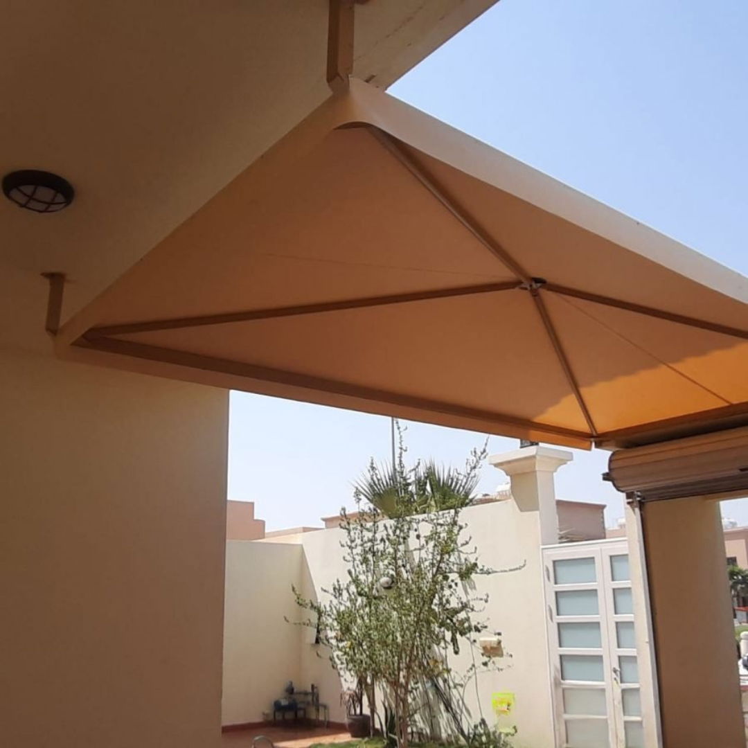 المظلات الخارجية