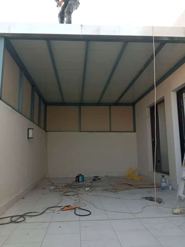 غرف الساندوتش بانل