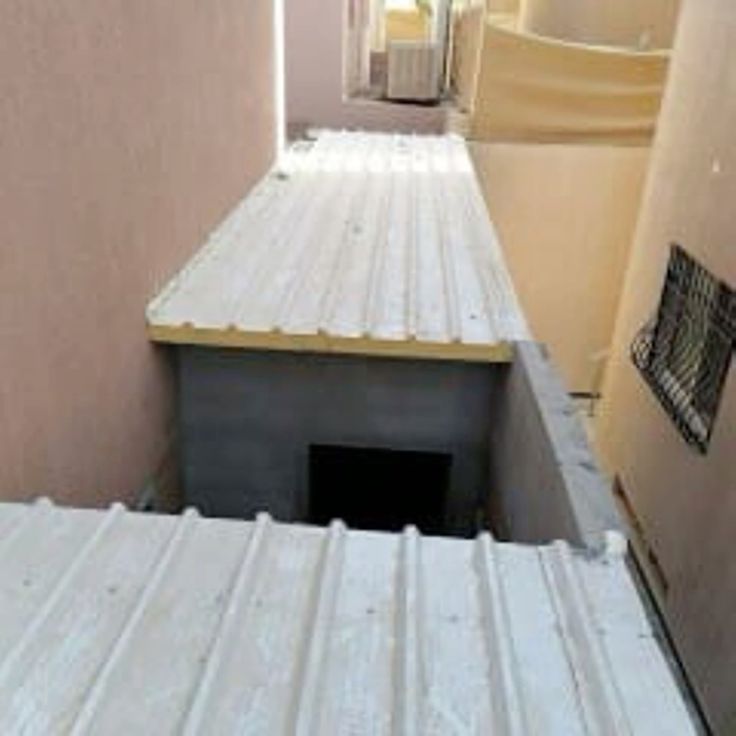 غرف الساندوتش بانل