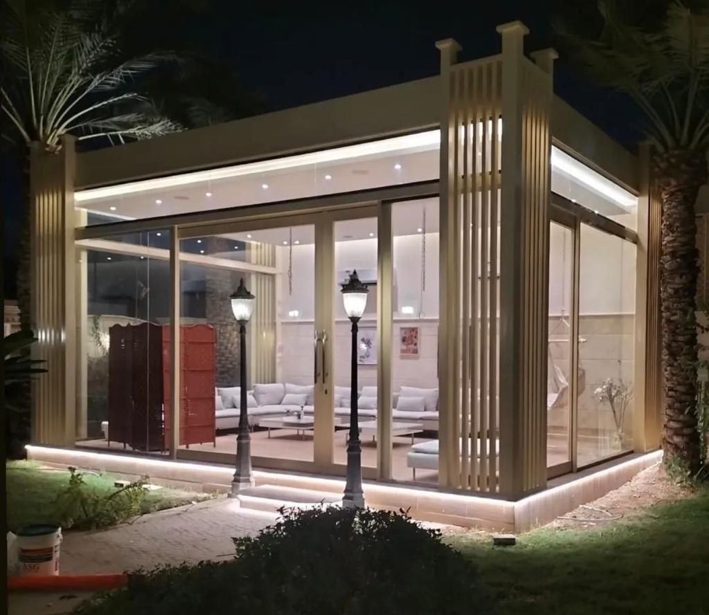 غرف الساندوتش بانل