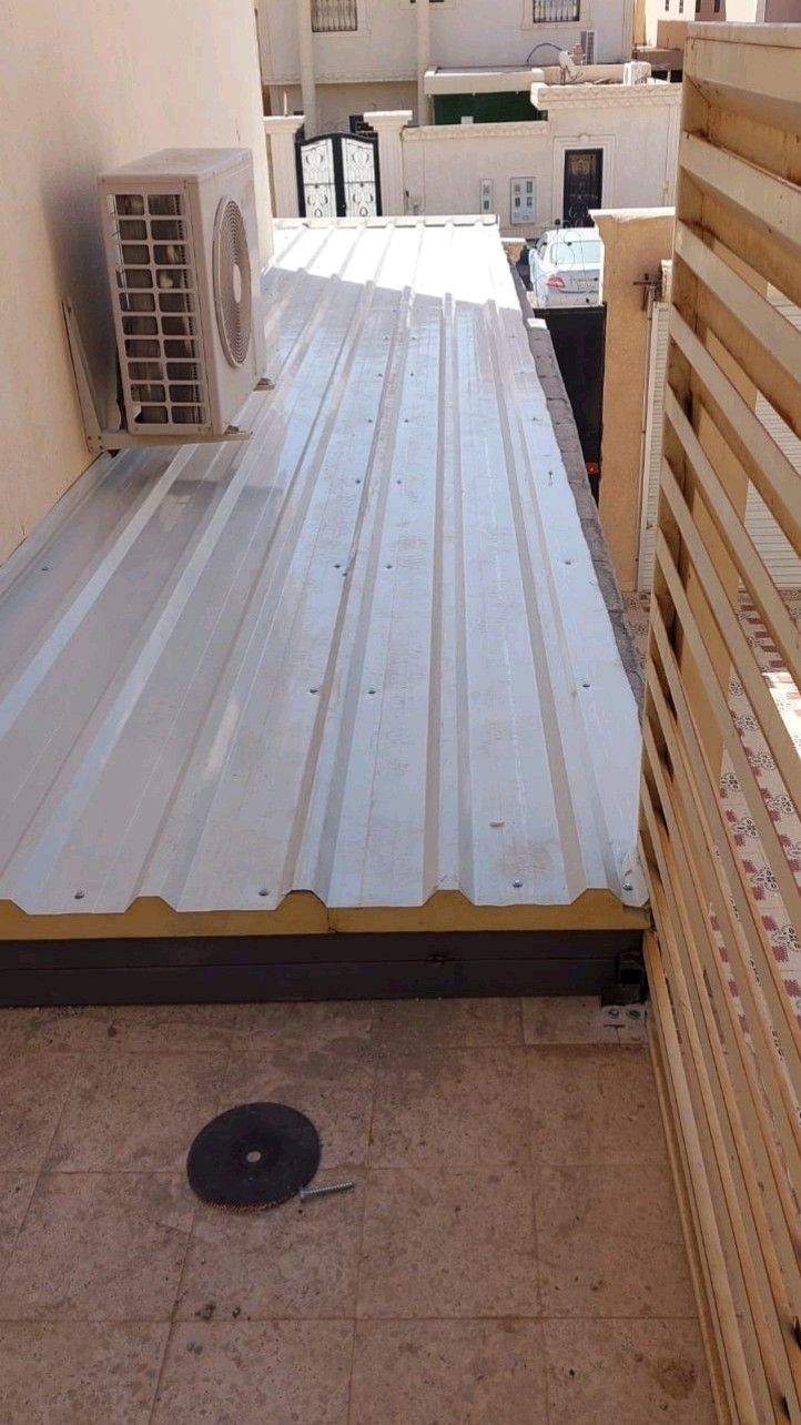 غرف الساندوتش بانل