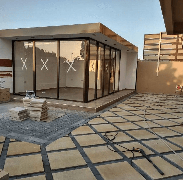 غرف الساندوتش بانل