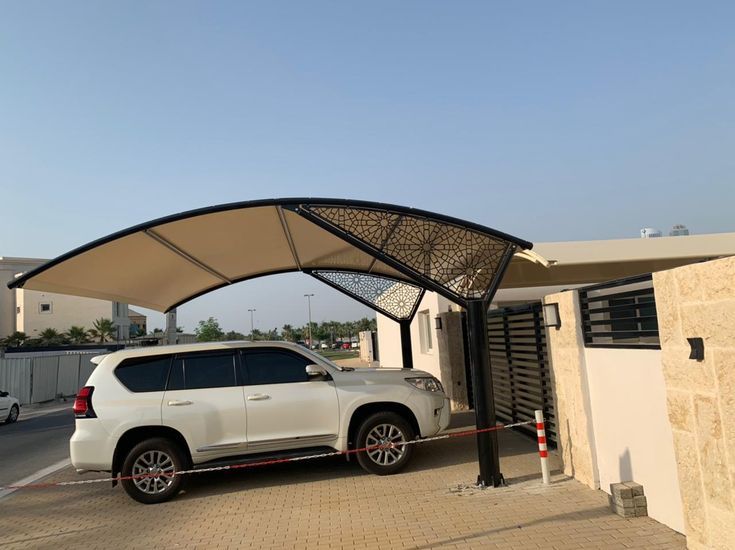 مظلات المطر