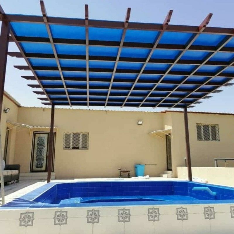 مظلات المطر