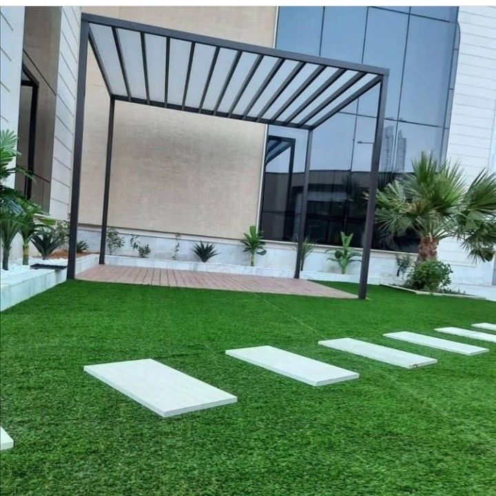 مظلات المطر