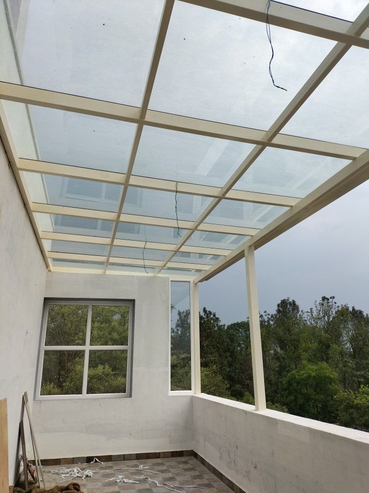 مظلات المطر