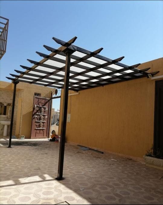 مظلات المطر