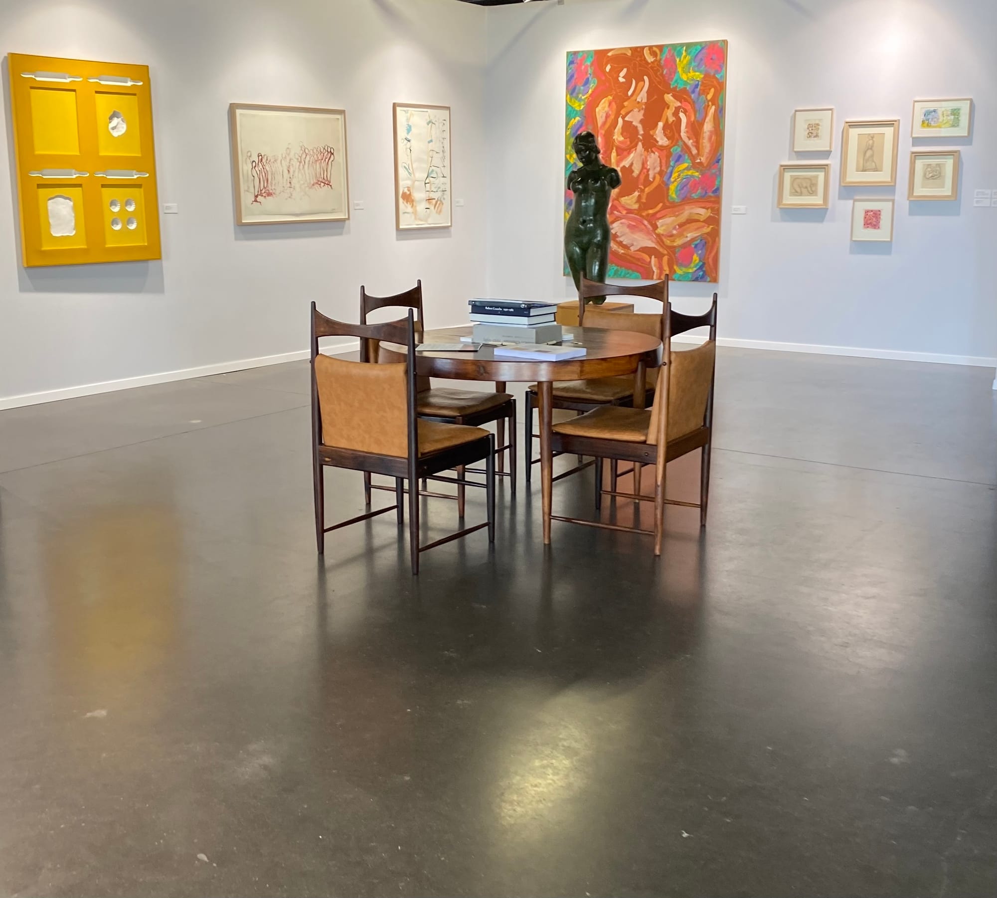 Modern furniture from Rio's interior designer : Joaquim Tenreiro & Sergio Rodrigues 