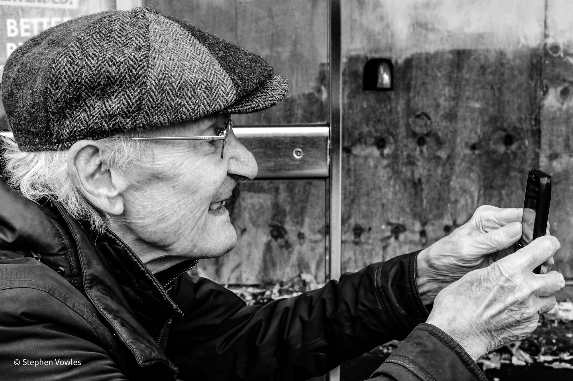 Are, Bure, Boke (grainy, blurry, out-of-focus)