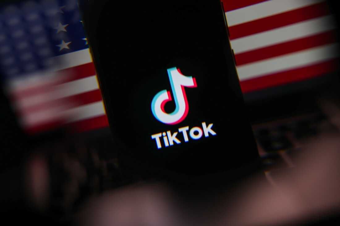 TikTok fecha acordo de US$ 14 bilhões para evitar proibição nos EUA.