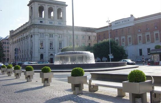 Fontana di Piazza Tacito a Terni