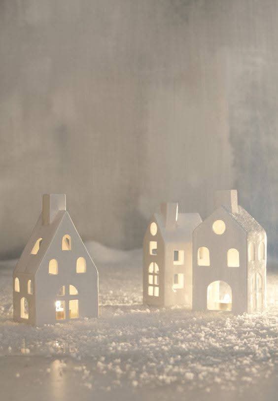 Titre du jour : ici, nous parlons synchronicite. En écoutant ce titre, vous y trouverez certainement un souvenir, un signe, un sens, un mot, d une grande importance. ❤️ Shallow - Lady Gaga, Bradley Cooper ❤️. Tapez ce titre via la plate-forme de votre choix.