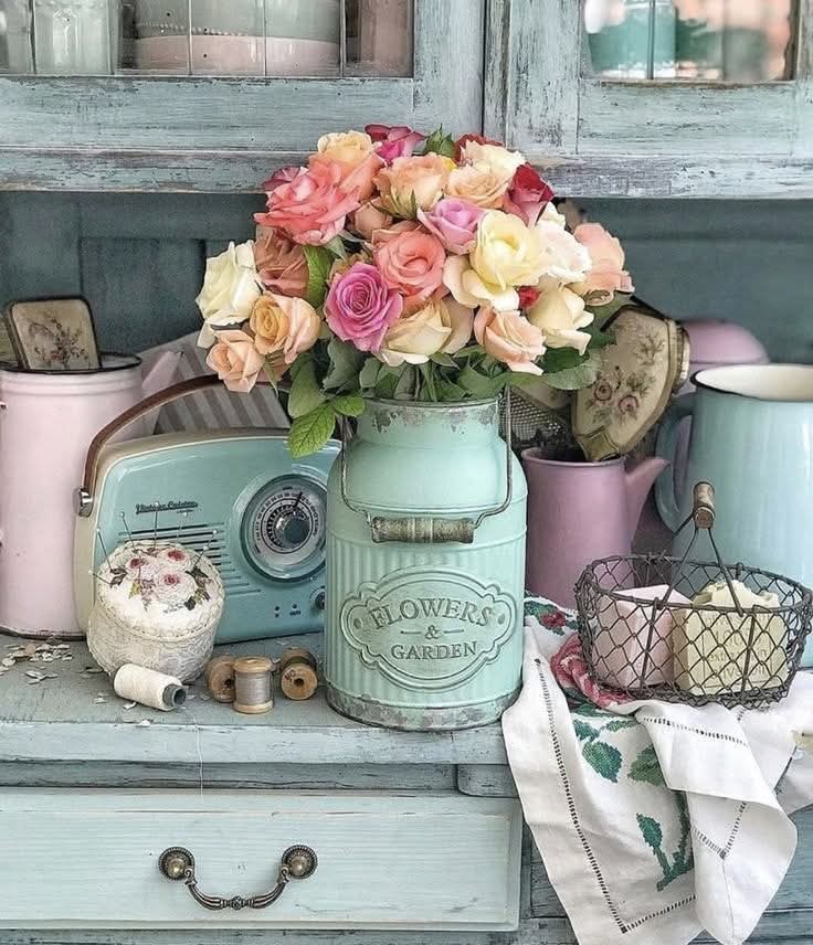 Titre du jour / synchronicites : almost paradise, love theme from "footloose", mike reno.  a télécharger via votre plate-forme préférée