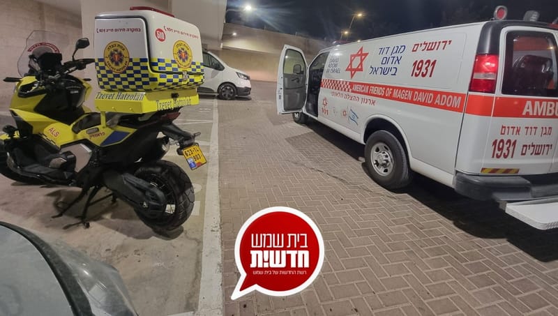 רחוב האדמו"ר מבעלזא: בת שנתיים נחבלה ממחיצה שנפלה עליה באולם - מצבה בינוני