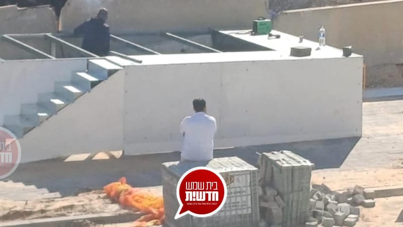 סערה ברמת בית שמש ד'4: מבנה לנהגי תחבורה ציבורית מעורר זעם בקרב התושבים