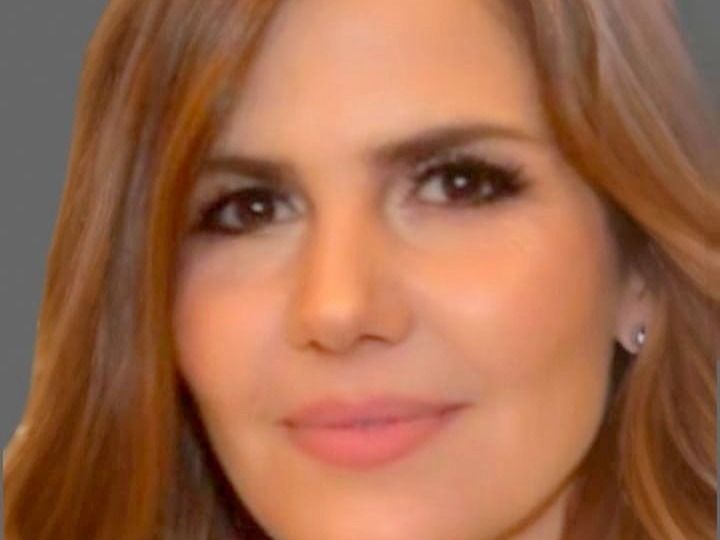 رحلة في أرض الجحيم - الكاتبة لينا صياغة