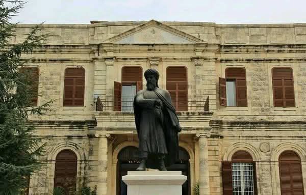 بعقلين: بين الجبل والذاكرة