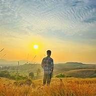 الغائب" الذي يسكنني"