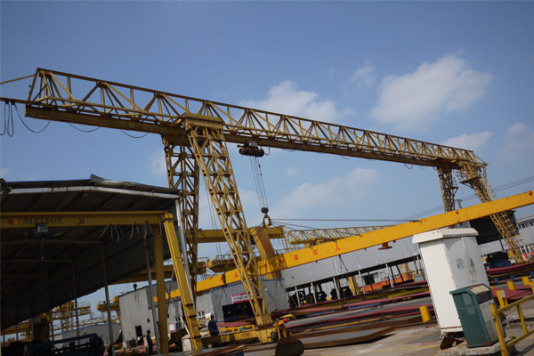 truss-gantry-crane1.jpg