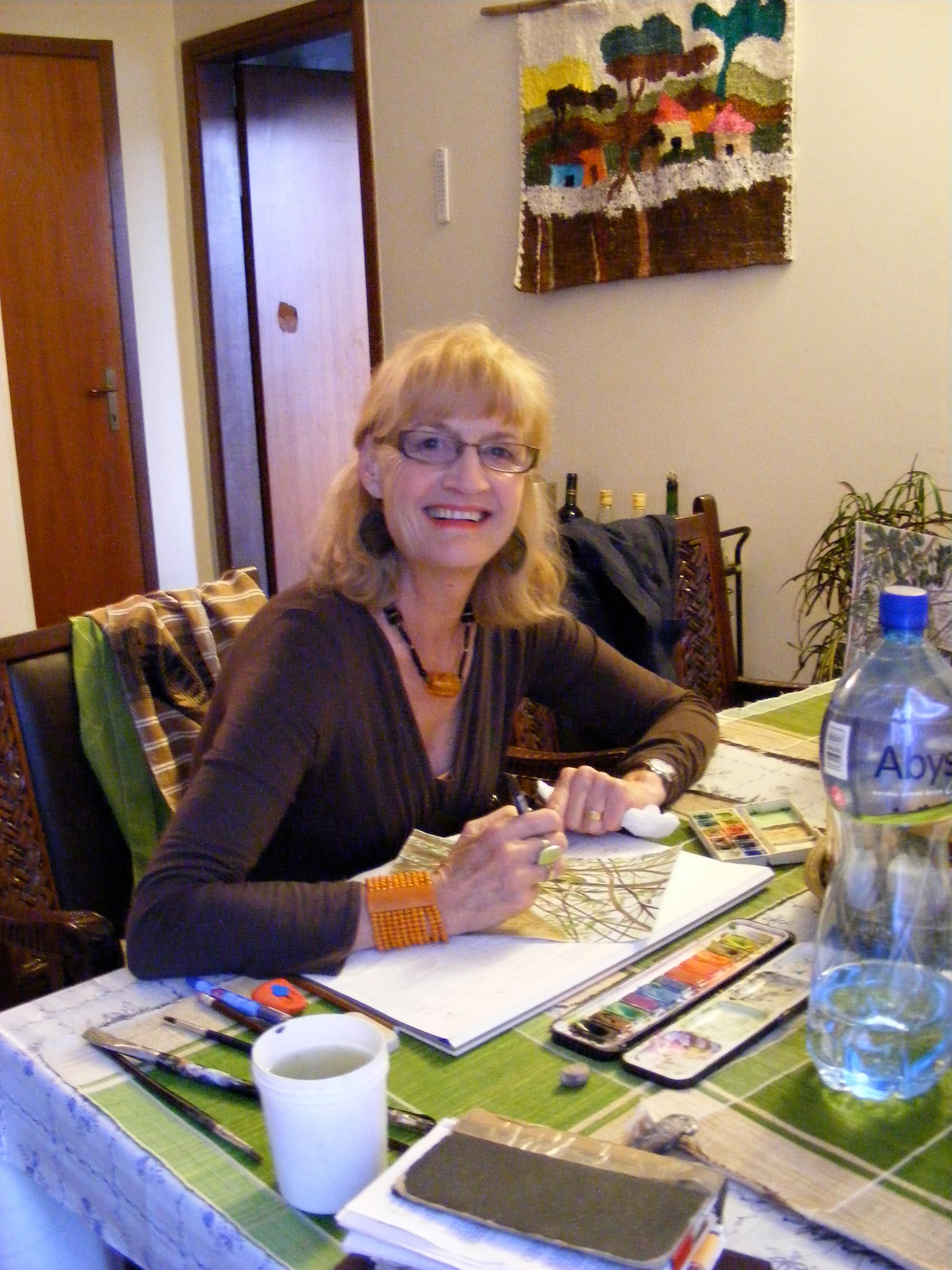 ART EXHIBITION - 'OUTSIDE LOOKING IN'