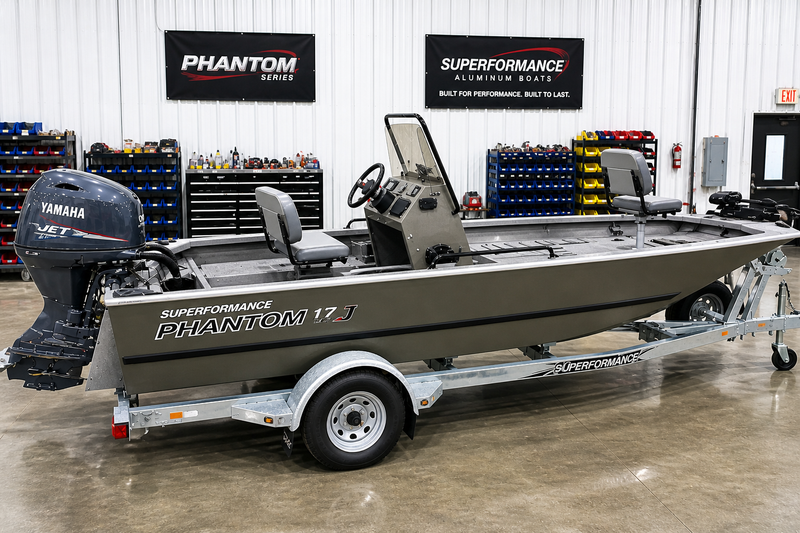 SUPERFORMANCE 17 J CENTER CONSOLE