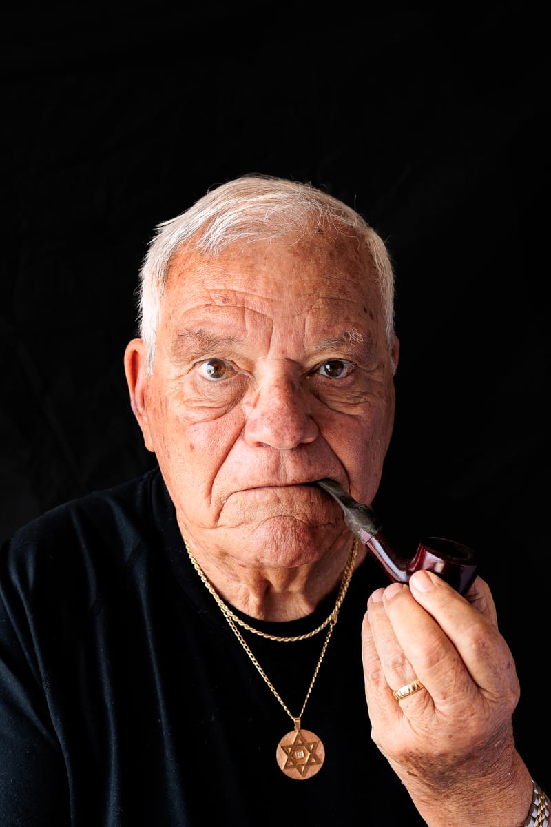 עמרם אברג'ל