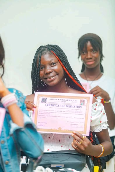 La formation organisée par Miss Emma-Gers autour du thème : « L'entrepreneuriat et le développement personnel » ( 08 juin 2025 )
