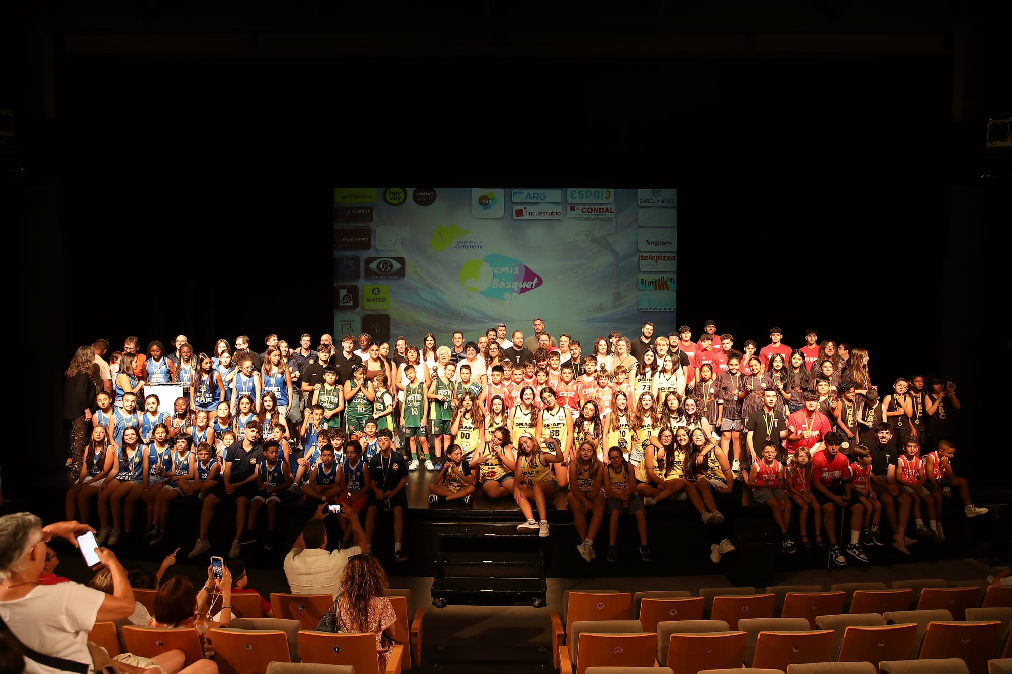 Els Premis Molt Bàsquet 2026 baten rècords i reforcen el compromís social del bàsquet colomenc