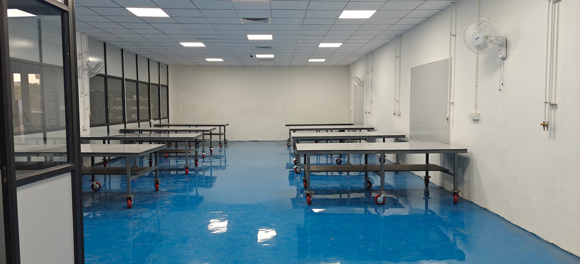 Laminating Clean Room
