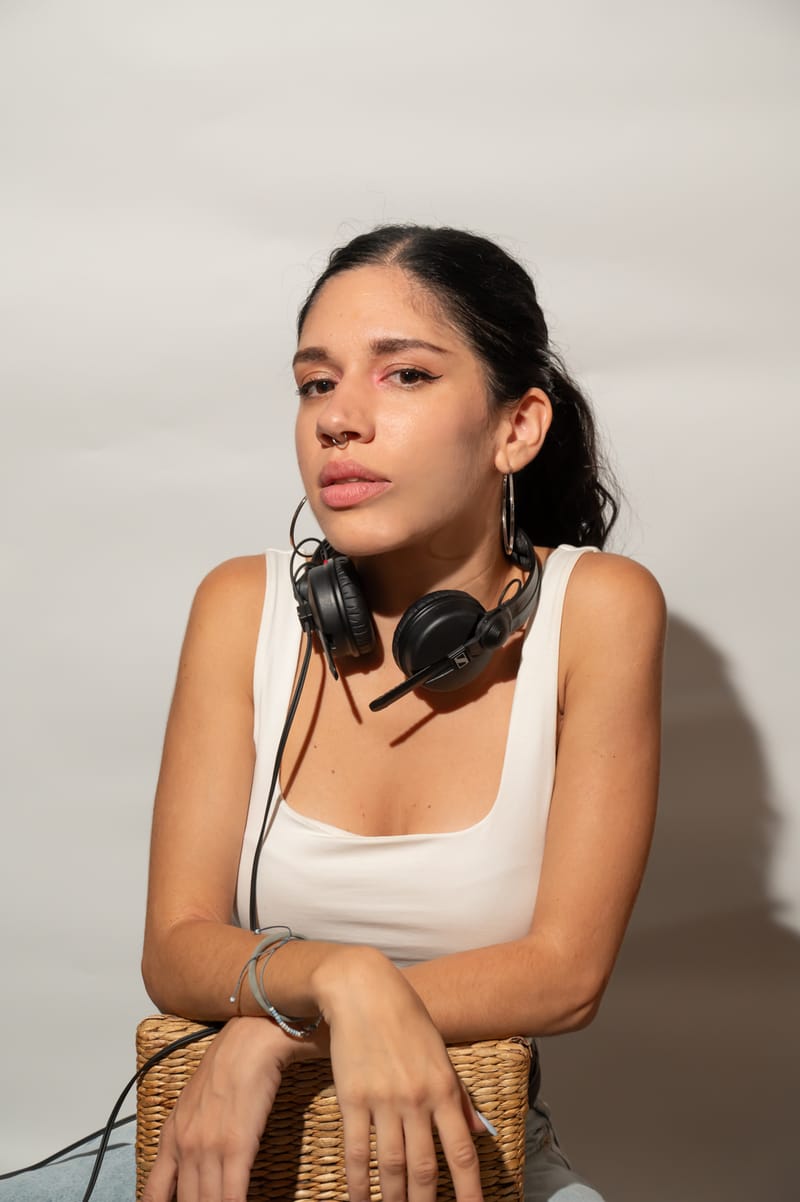 DJ Vroula