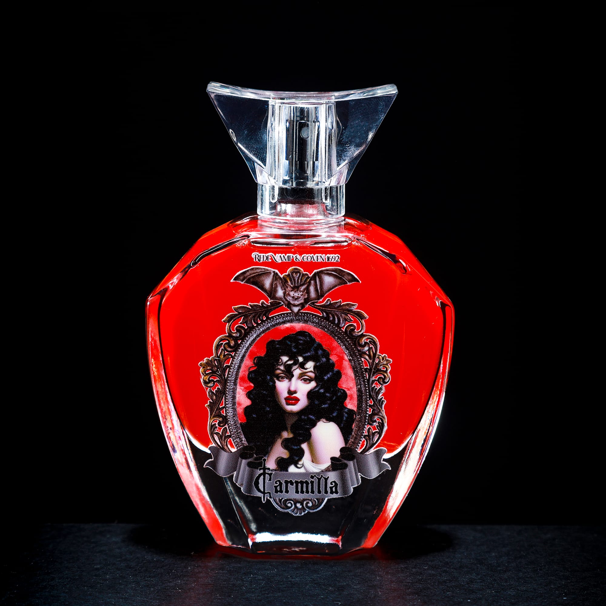 PERFUME CARMILLA 80ml REDEVAMP & COVEN 1692 - R$ 200,00