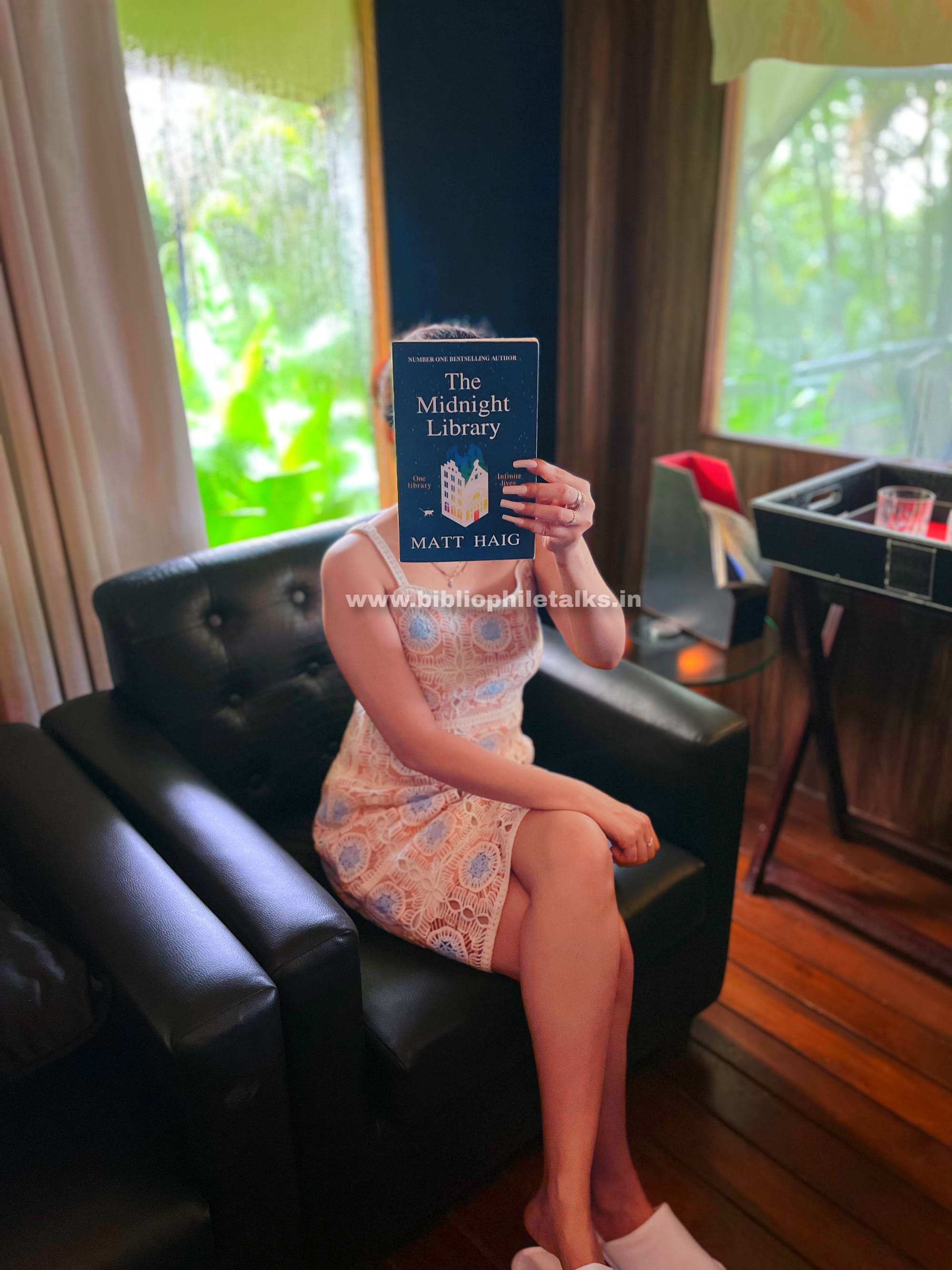 THE MIDNIGHT LIBRARY