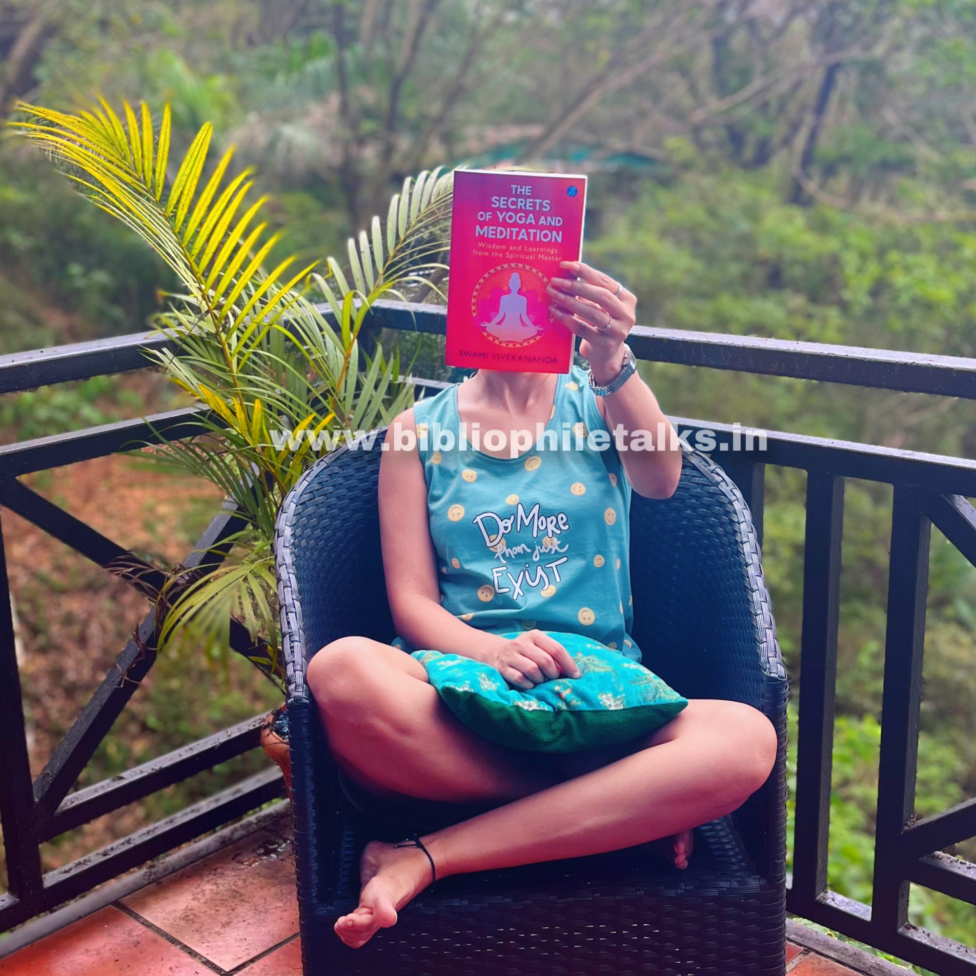 THE SECRETS OF YOGA AND MEDITATION