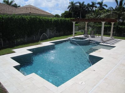 شركة تصميم مسابح ومنتزهات مائية في السعودية: كيف تضمن مشروعًا ناجحًا لا يتحول لعبء تشغيلي؟