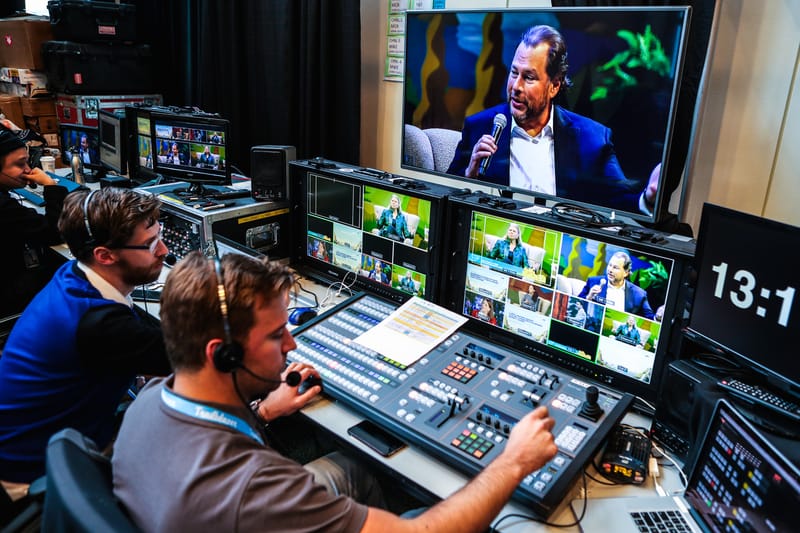 CONFERENCES &amp; LIVE BROADCASTING