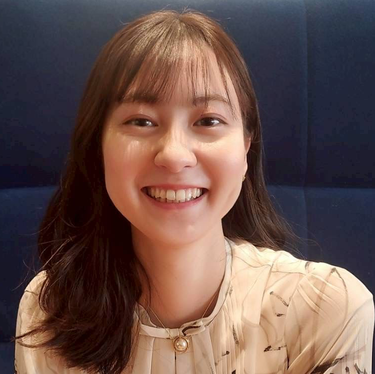 山本 晃子
