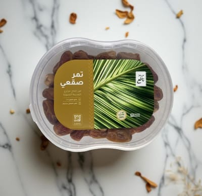 تمر عجوة وتمور المدينة المنورة: الأصالة والطعم الفاخر في كل لقمة