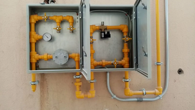 شركة الرياض سيرفيس للخدمات المنزلية: الحل الأمثل للنظافة والصيانة في الرياض