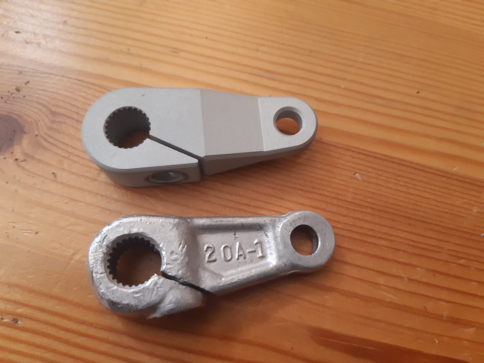 Biellette ALU d'embrayage Moto