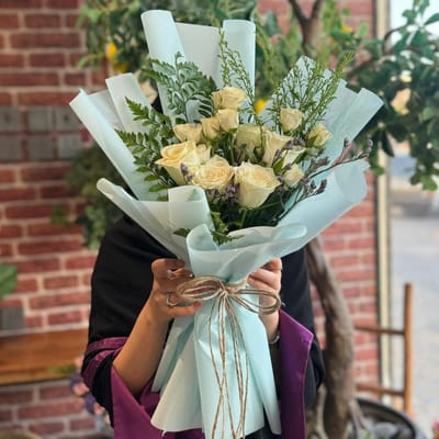 باقة ورد للخريجات: أجمل هدية تعبّر عن الفرح والنجاح