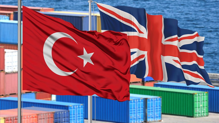 İki Dünya Arasında: Türkiye ve İngiltere'de İş, Hayat ve Liderlik Serisi