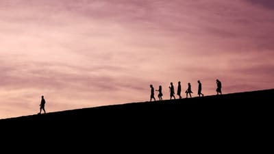 İki Dünya Arasında – Bölüm 6 (Final)