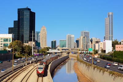 פסק דין לטובת נציגות הבית המשותף: חובות דמי ניהול בסך 328,896 ש״ח