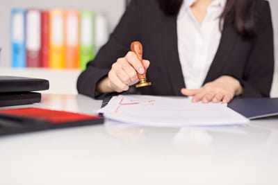 تسجيل علامتك التجارية: خطوات ضرورية لحماية نجاحك في السوق