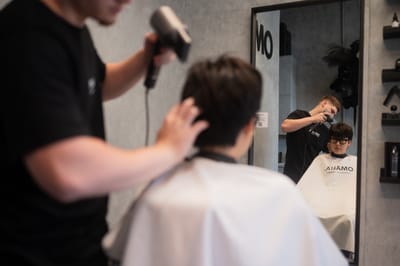 Ultimate Grooming Services for Men in St Leonards, NSW – Relax, Refresh, and Revamp Your Look at OMALIA