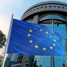 اجتماع قمة للاتحاد الأوروبي والناتو وبريطانيا حول الإنفاق الدفاعي وشبح الحرب التجارية