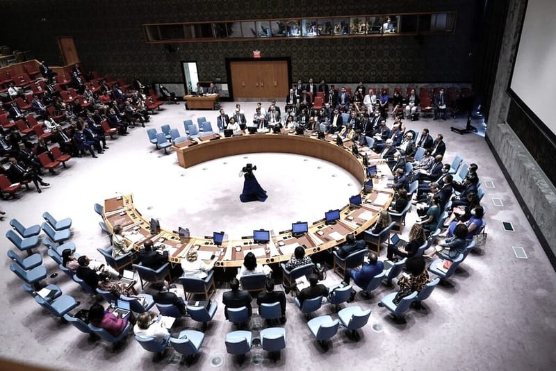 مؤكدا التزامه  بسيادة سوريا ووحدة أراضيها ..مجلس الأمن يدين "عمليات القتل" في سوريا ويطالب بحماية المدنيين