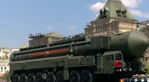 أوروبا على وشك العودة  إلى السباق النووي